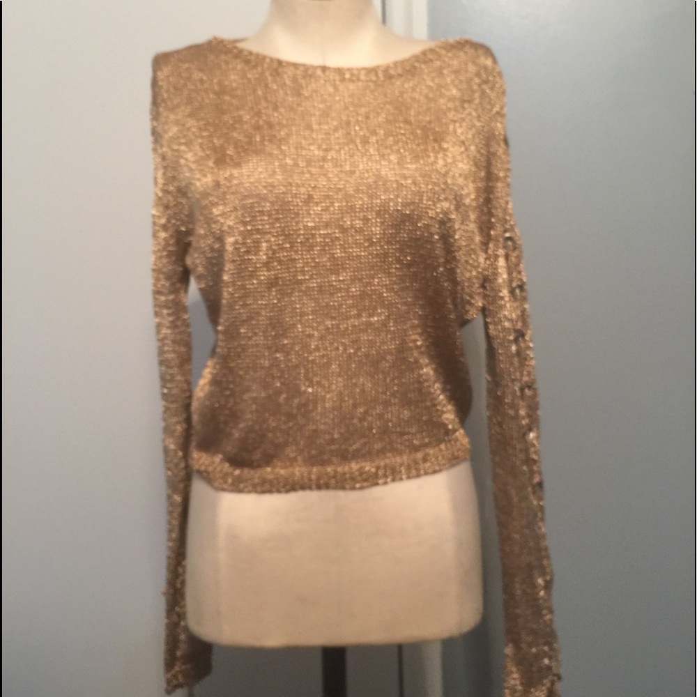 Settle down Gold metallic detail lace sleeves.NWOT